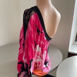 Dots one shoulder top